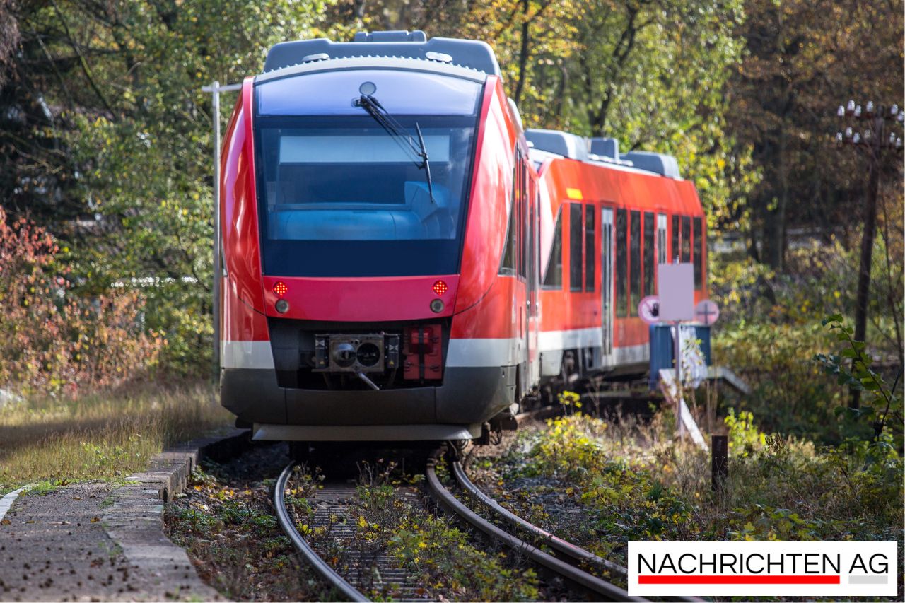 Bahn-Chaos: Stellwerksbrand bei Berlin sorgt für massive Störungen!